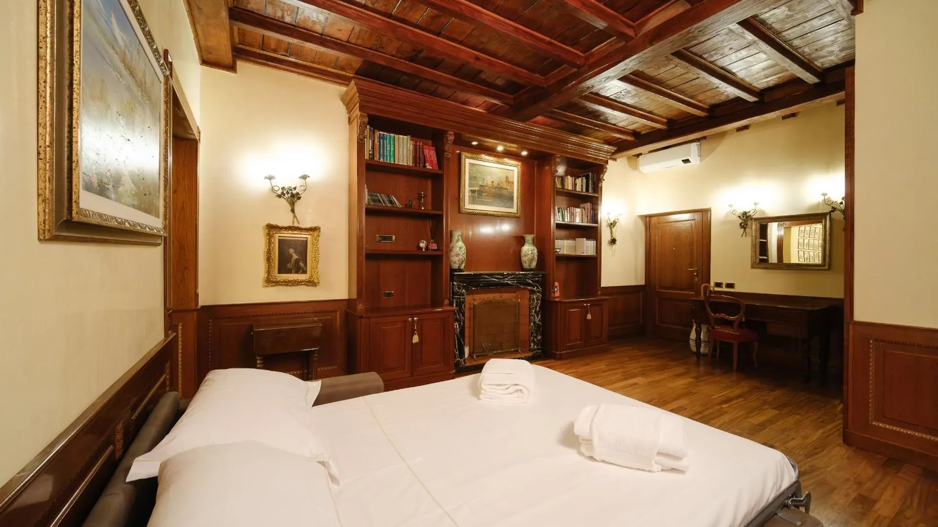 Spanish Steps Retreat Buddyrent Rome 0*,  Italy