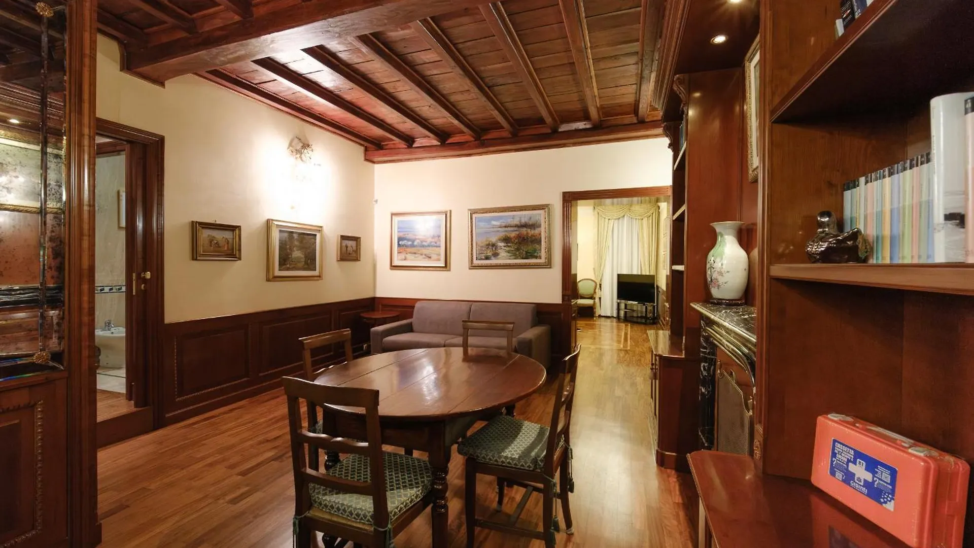 Spanish Steps Retreat Buddyrent Rome Apartment